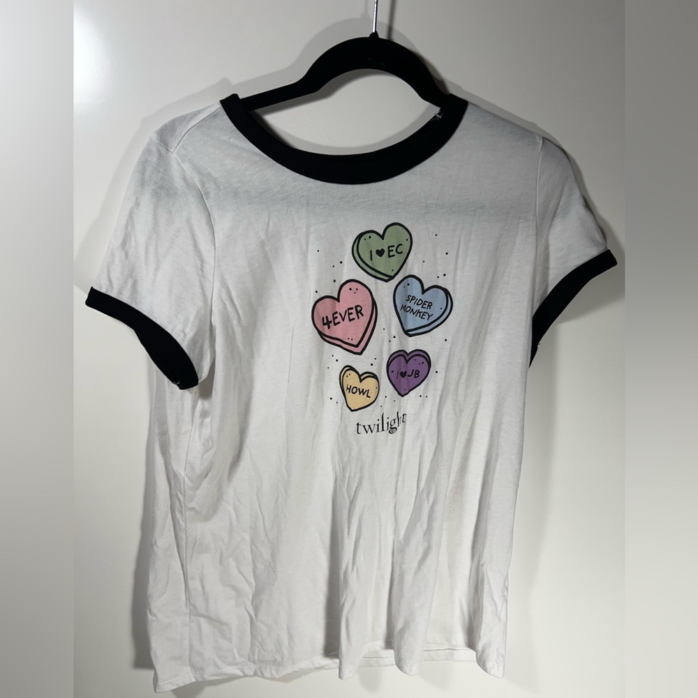 torrid Twilight Saga Valentine Conversational Hearts Graphic T-shirt 00 (M) Med